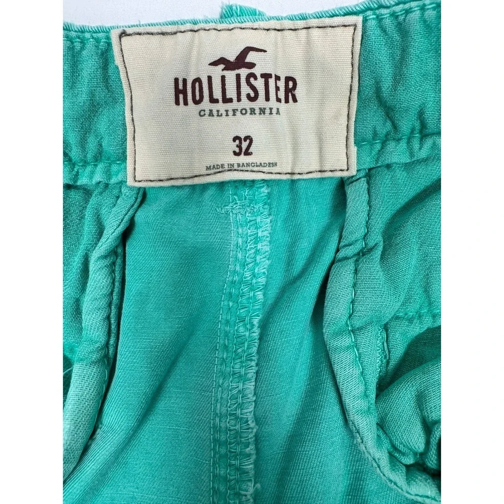 Hollister california men